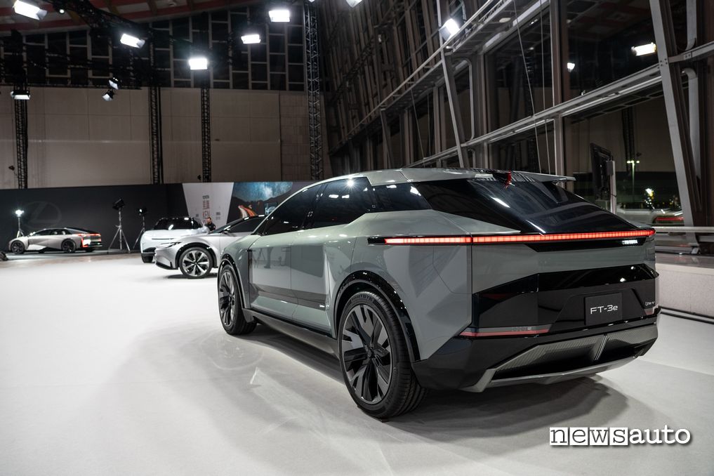 Toyota FT-3e Concept laterale