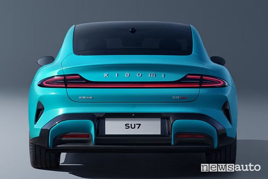 Xiaomi SU7 posteriore