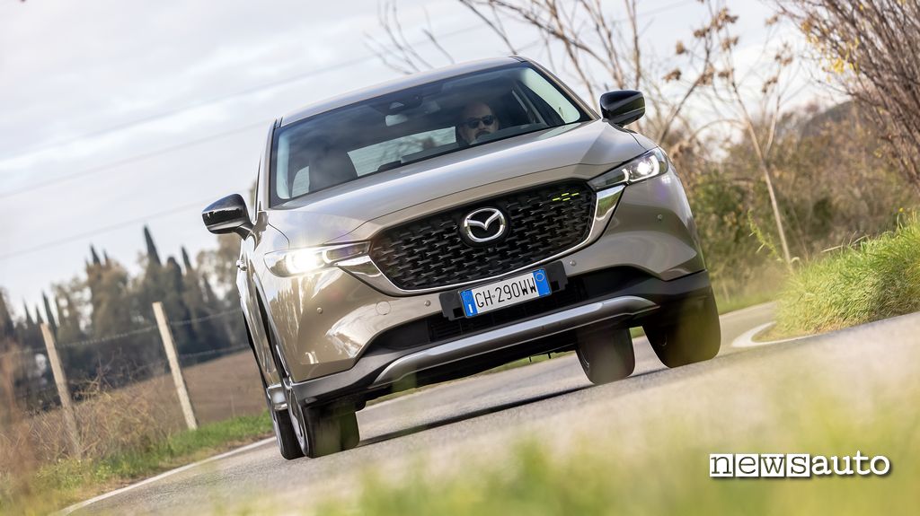 Mazda CX-5 prova su strada