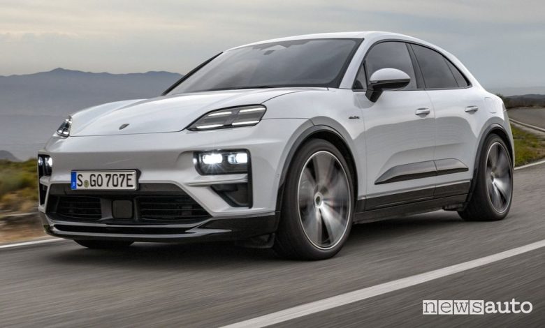 Nuova Porsche Macan Turbo su strada