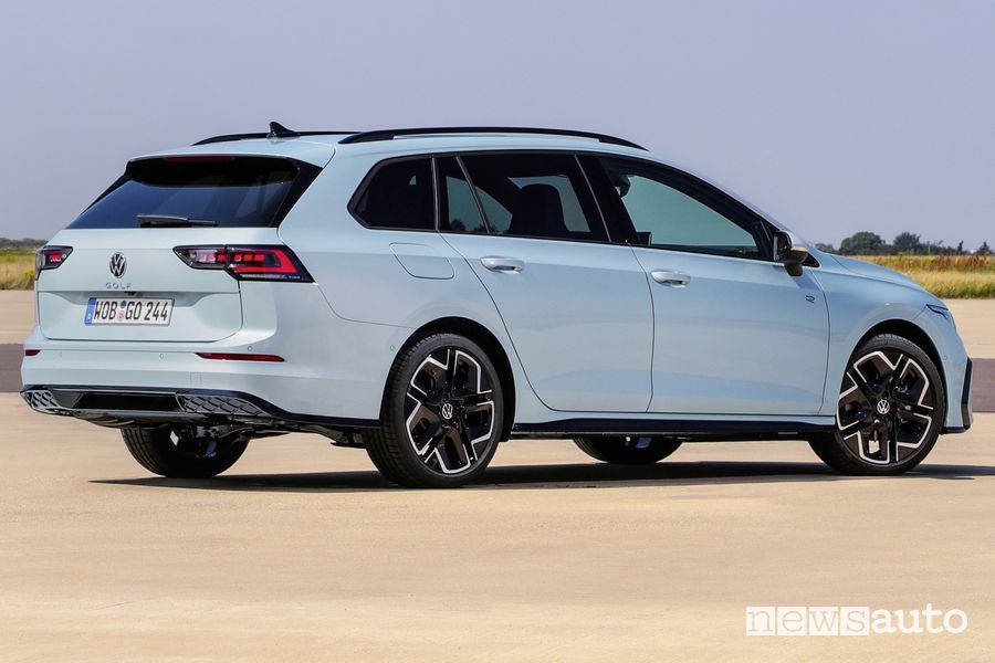 Volkswagen Golf Variant R Line posteriore 3/4