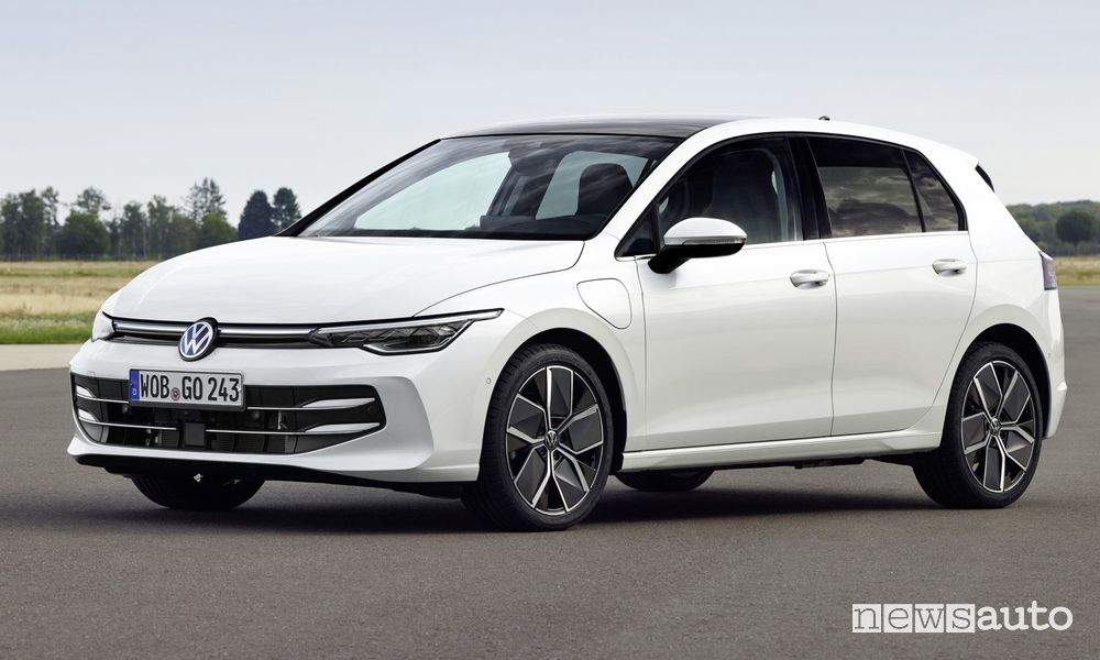 Volkswagen Golf eHybrid anteriore 3/4