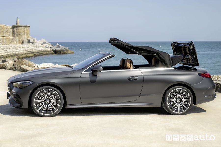 Mercedes CLE Cabriolet apertura capote