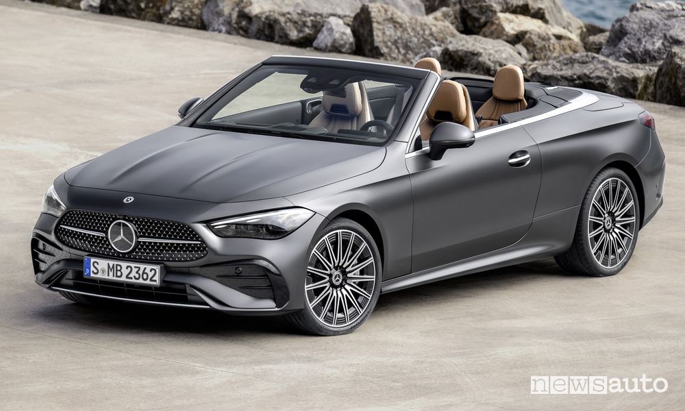Mercedes CLE Cabriolet anteriore 3/4