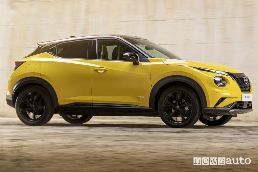 Nissan Juke 2024 su strada