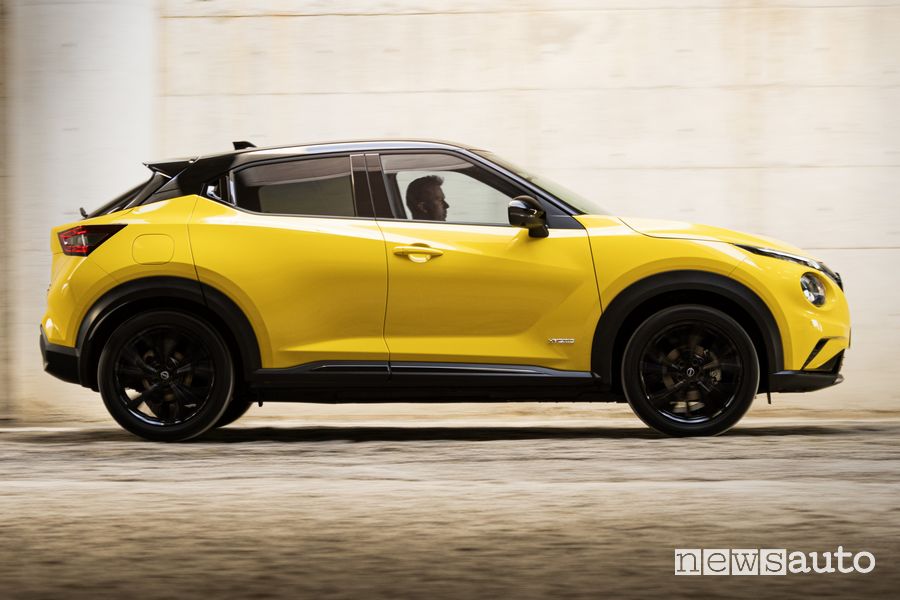 Nissan Juke 2024 su strada