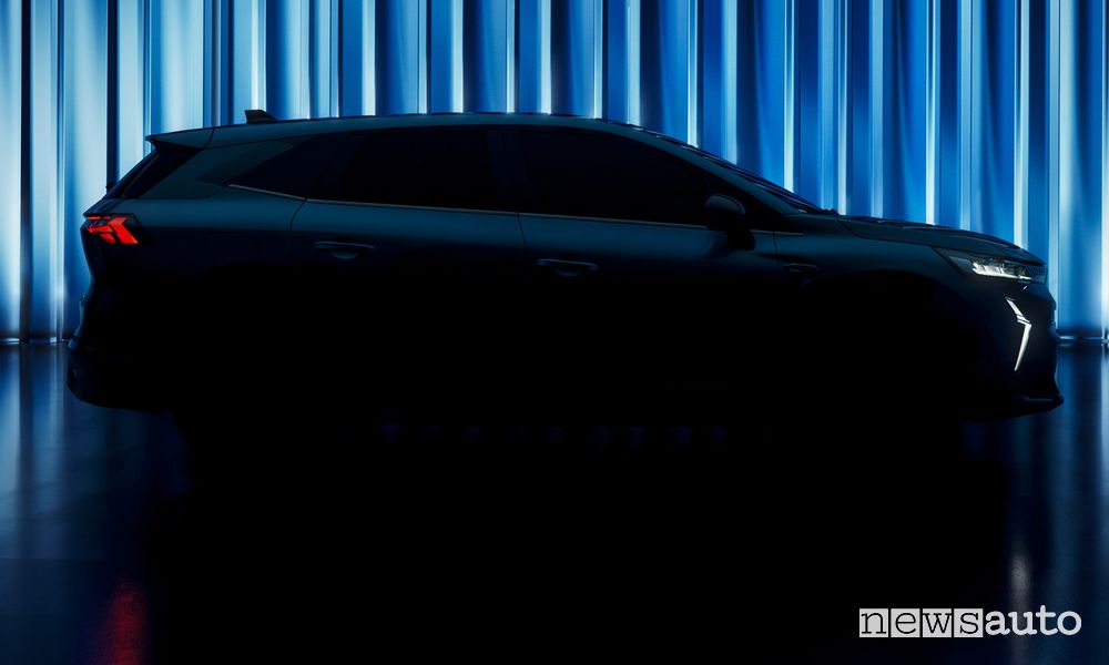 Renault Symbioz è un SUV di segmento C, lungo 4,41 metri