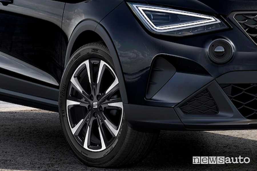 Seat Arona Black Edition cerchi da 18"