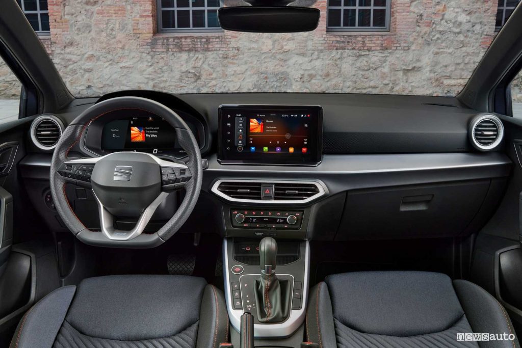 Seat Ibiza serie speciale Anniversary plancia abitacolo