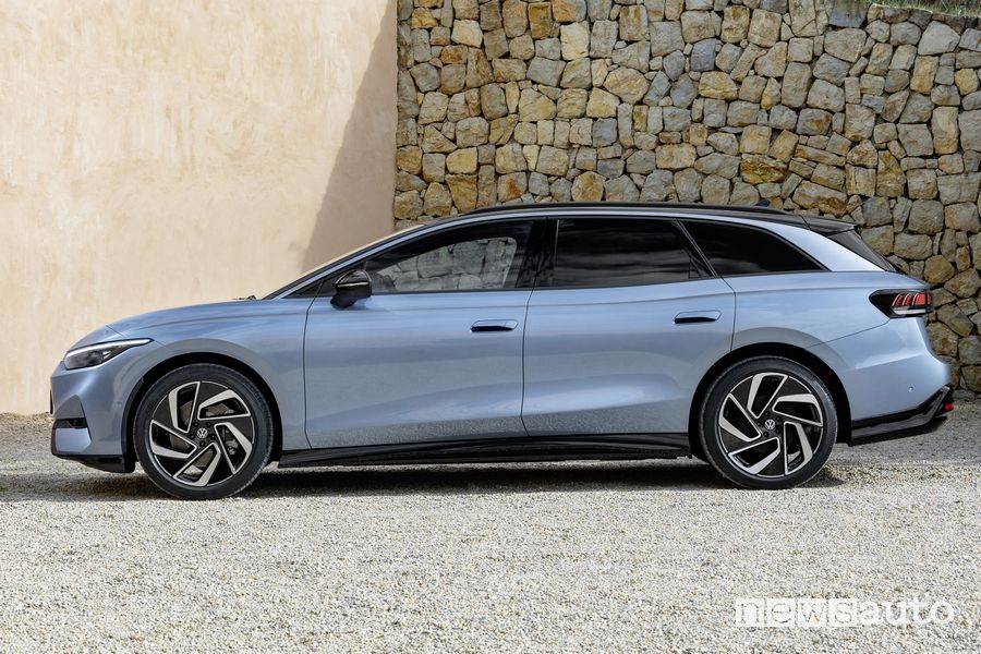 Volkswagen ID.7 Tourer laterale