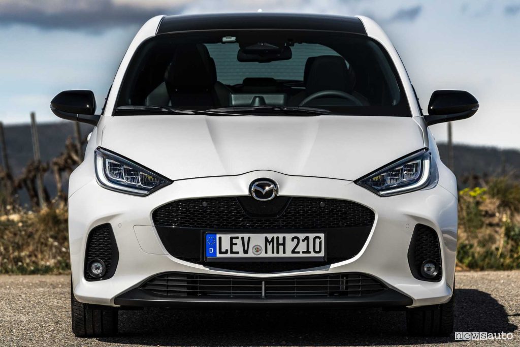 Mazda2 Hybrid 2024 frontale