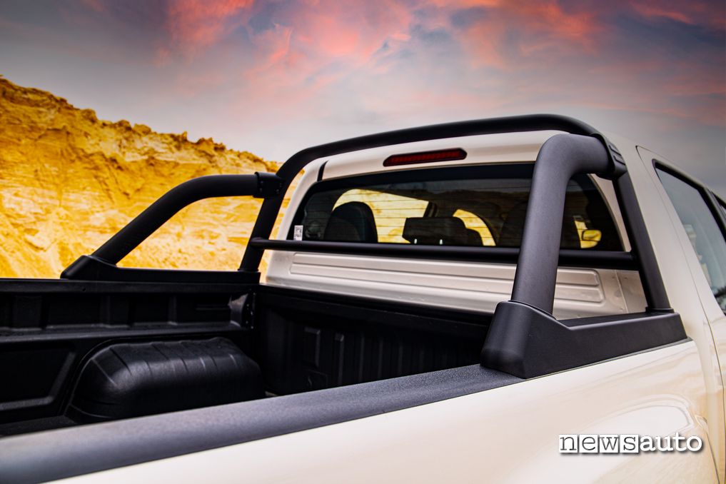 Foton Tunland G7 rollbar cassone