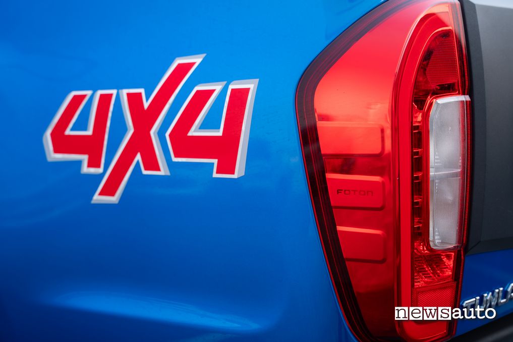 Foton Tunland G7 fari posteriori
