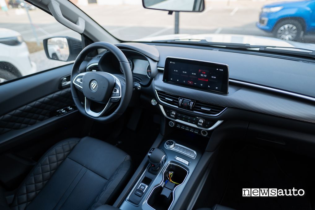 Foton Tunland G7 interni