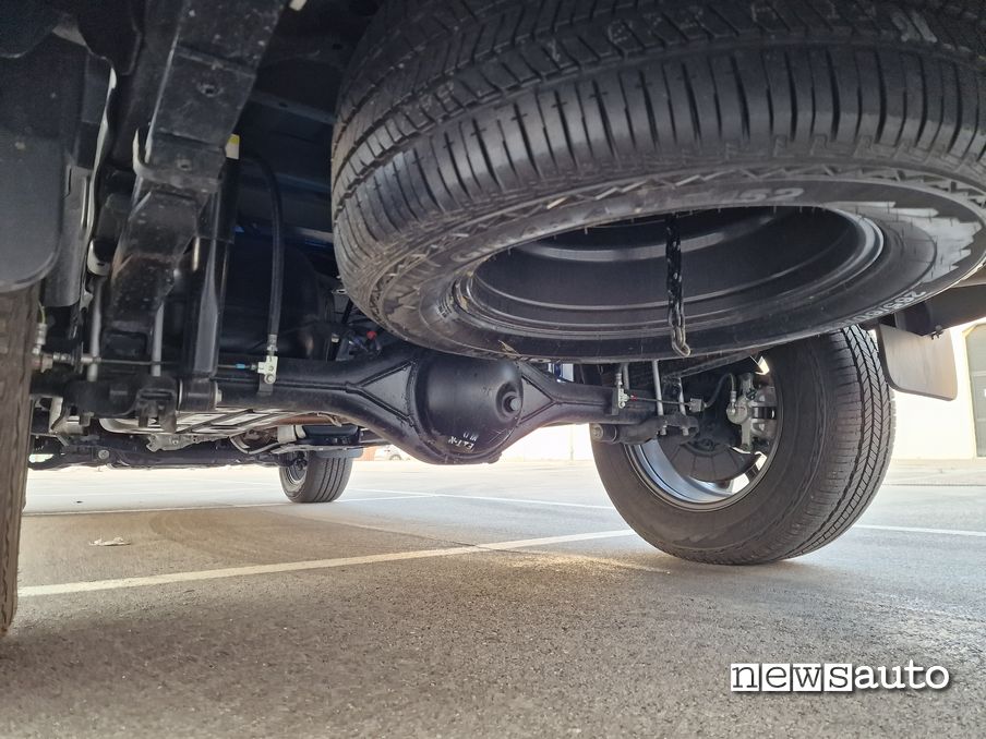 Foton Tunland G7 ruota scorta e ponte posteriore con differenziale Eaton