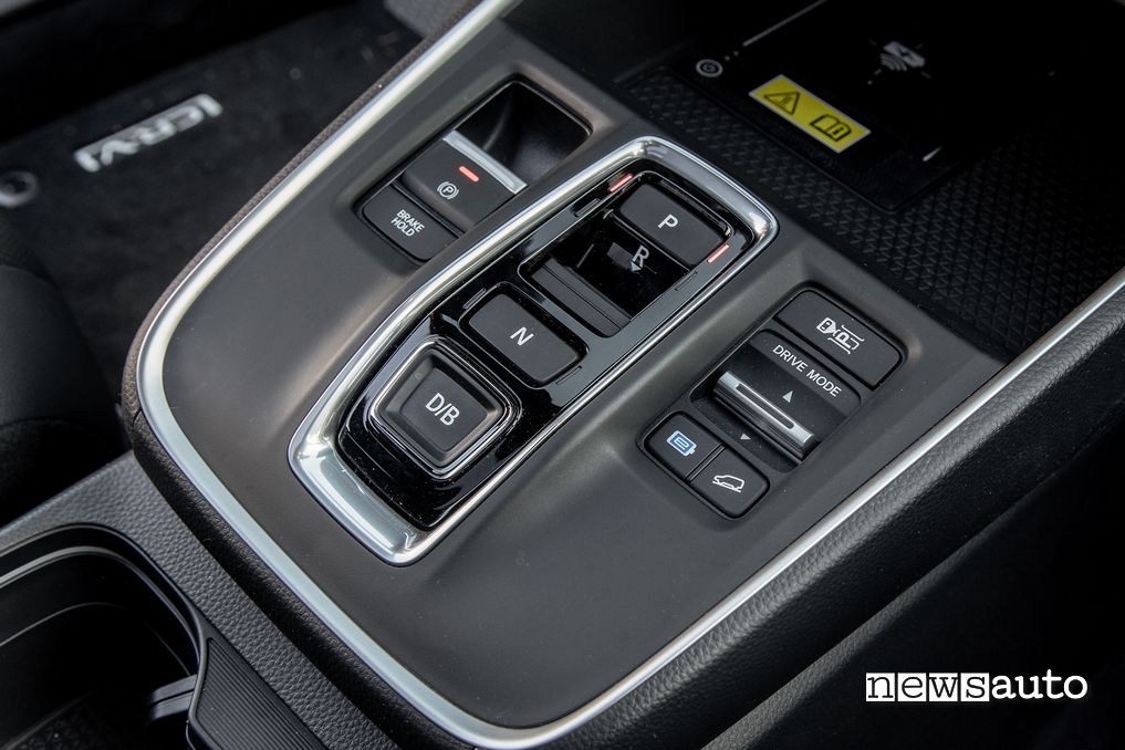 Honda CR-V PHEV comandi di guida