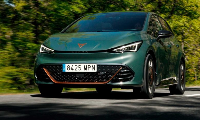 Cupra Born VZ su strada
