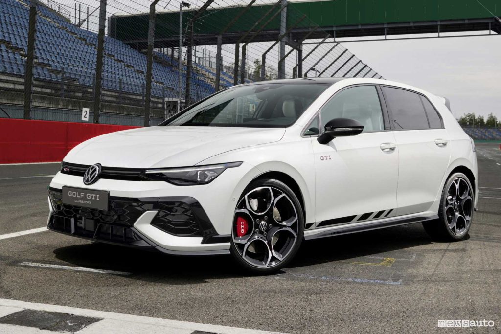 Volkswagen Golf GTI Clubsport anteriore 3/4
