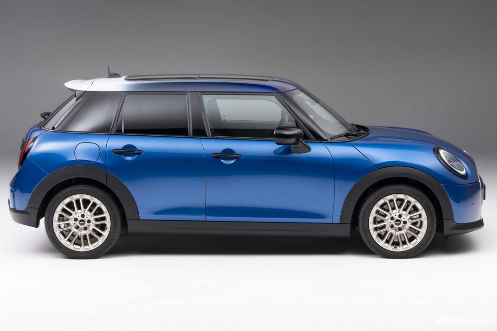 Mini Cooper 5 porte laterale