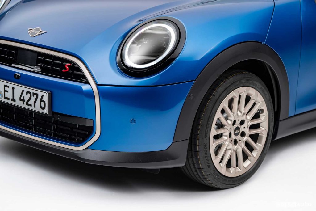 Mini Cooper 5 porte faro anteriore