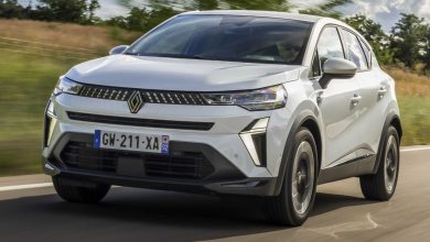 Renault Captur E-Tech hybrid Techno su strada