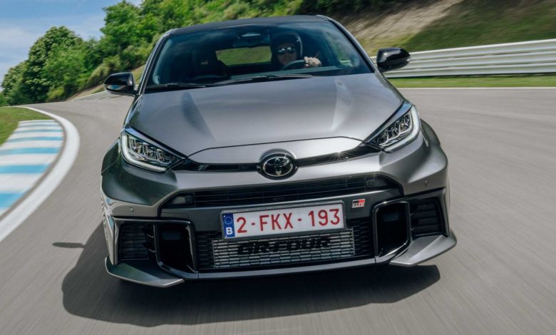 Nuova Toyota GR Yaris in pista
