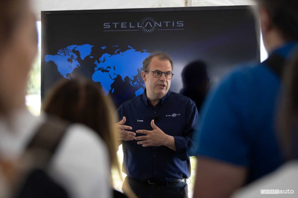 Yves Bonnefont, Chief Software Officer di Stellantis orgoglioso delle nuove risorse in cloud.