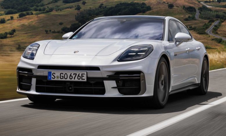 Porsche Panamera Turbo S E-Hybrid su strada