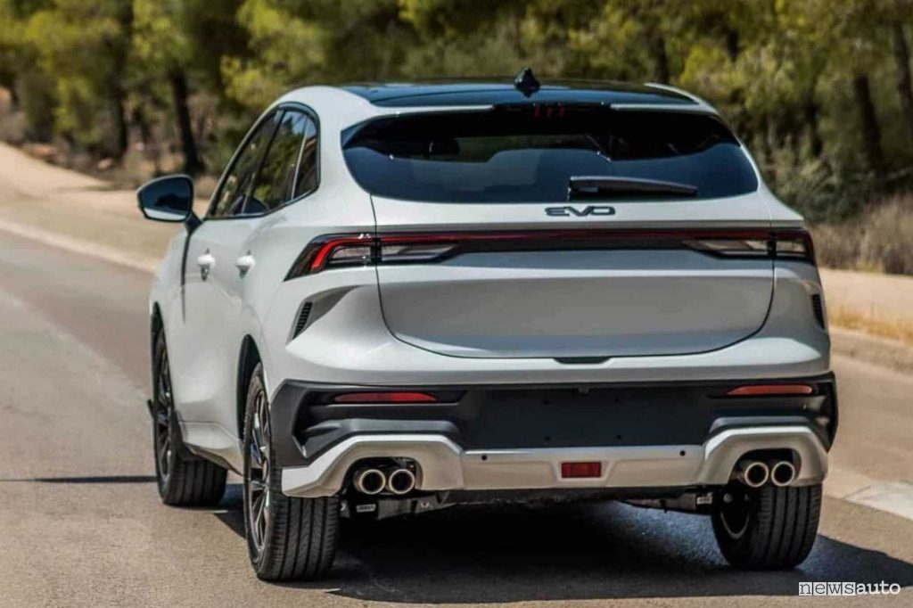 DR Evo 6 SUV su strada