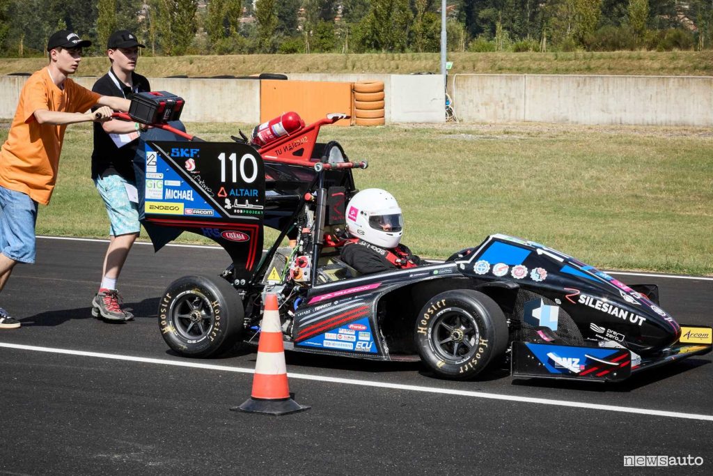 Formula SAE Italy 2024 monoposto in pista