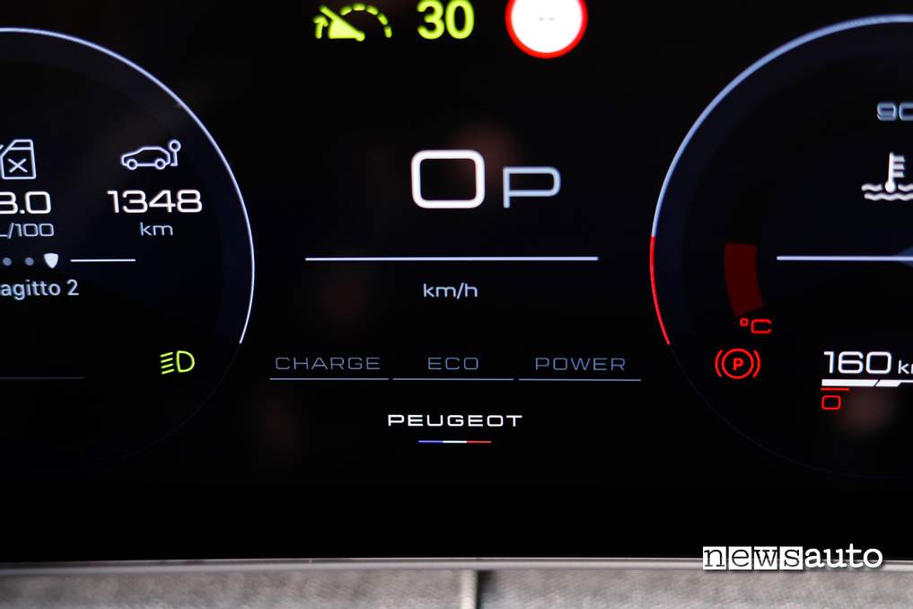 Peugeot 3008 hybrid 2024 strumentazione digitale