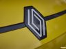 Renault 5 E-Tech Electric Iconic logo cofano anteriore