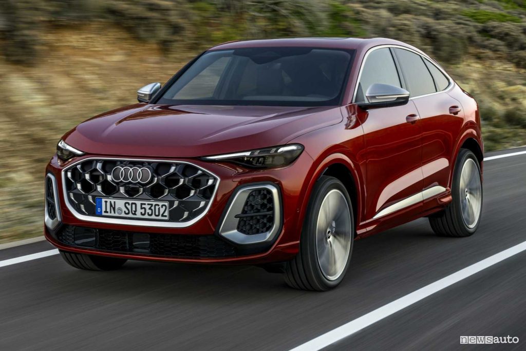 Audi SQ5 Sportback su strada