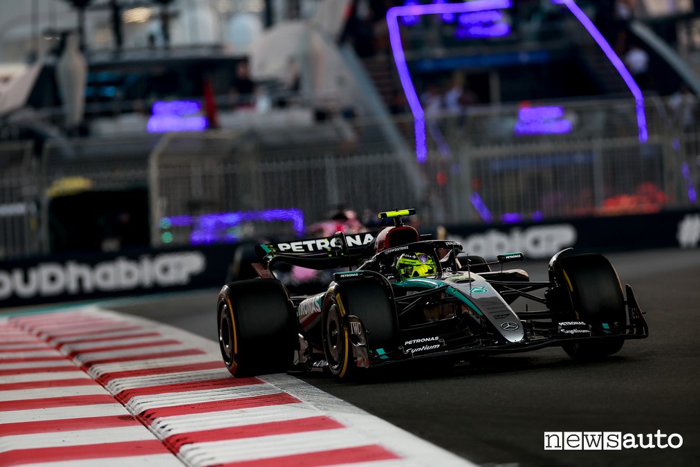 tassa iscrizione piloti f1 Lewis Hamilton