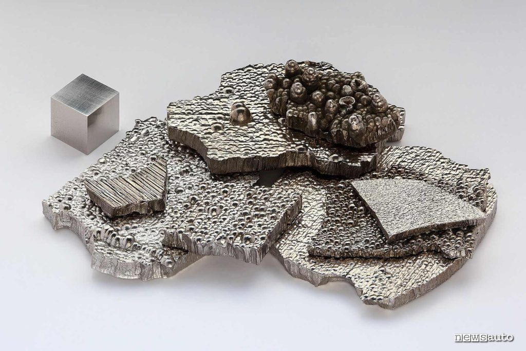 Il cobalto è un materiale pregiato utilizzato nella fabbricazione delle batterie per le auto elettriche.
