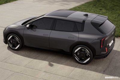 Kia EV4 Hatchback posteriore 3/4