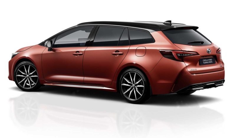 Toyota Corolla Touring Sports 2025, cosa cambia, caratteristiche e prezzo