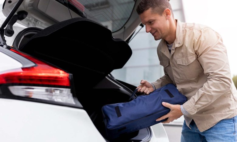 I 15 accessori migliori da tenere in auto per viaggiare bene