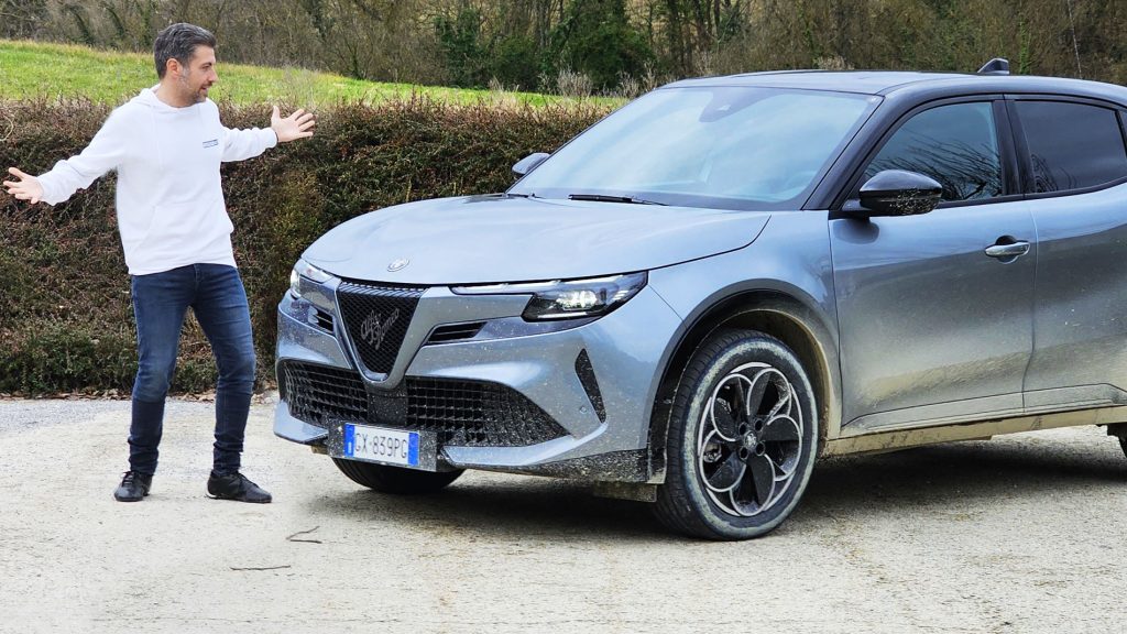 La prova della junior a trazione integrale, l'Alfa Romeo Junior 4 ibrida