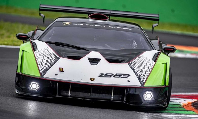Lamborghini Essenza SCV12 hypercar per gare in pista