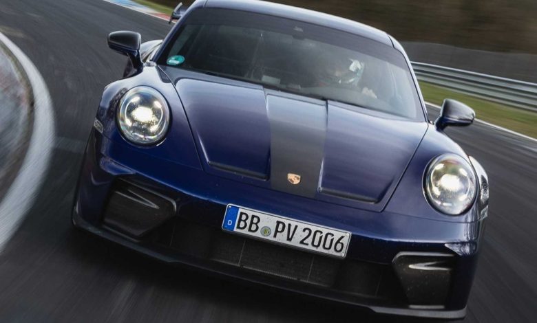 Porsche 911 GT3 in pista per il record al Nurburgring