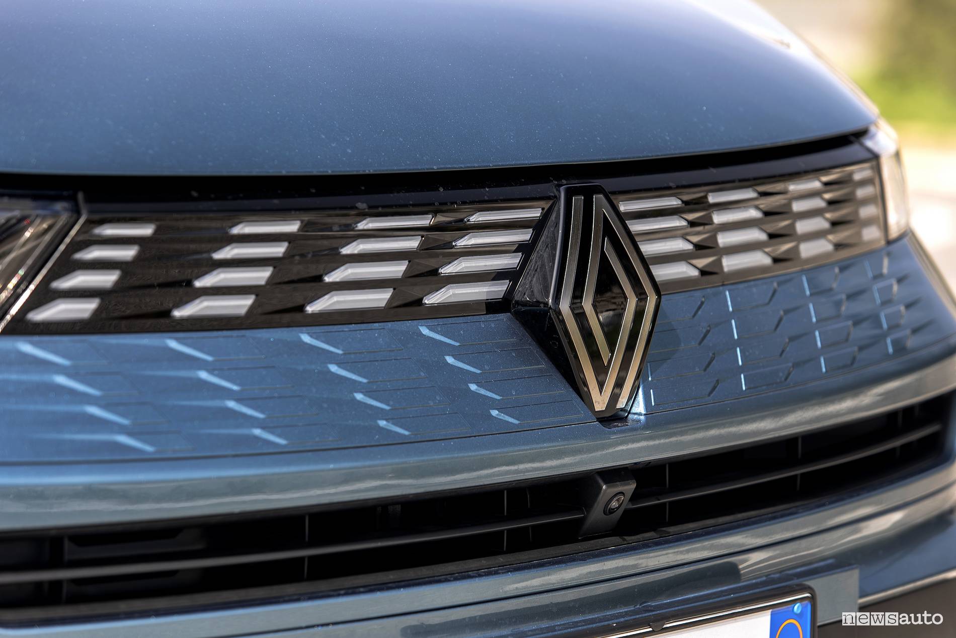 Renault Symbioz Iconic griglia anteriore