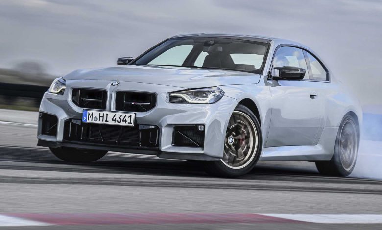 BMW M2 CS in derapata