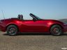 Mazda MX-5 Homura laterale con la capote aperta