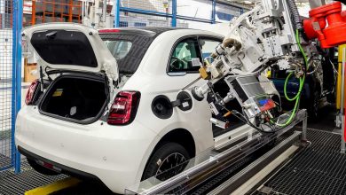 Produzione della nuova Fiat 500 ibrida