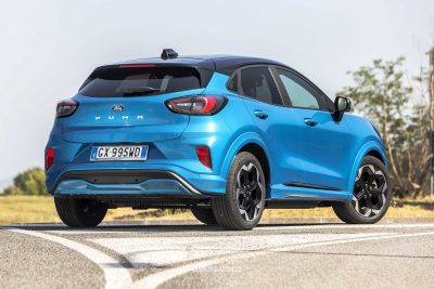 Ford Puma Gen-E posteriore 3/4