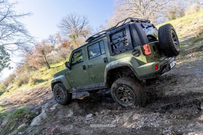 ICH-X K2 Off Road Edition test in off road nel fango
