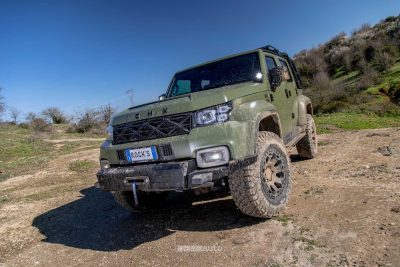 ICH-X K2 Off Road Edition anteriore 3/4