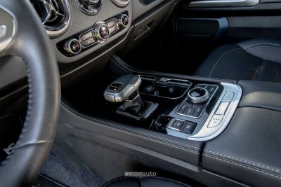 ICH-X K2 Off Road Edition leva cambio automatico console centrale