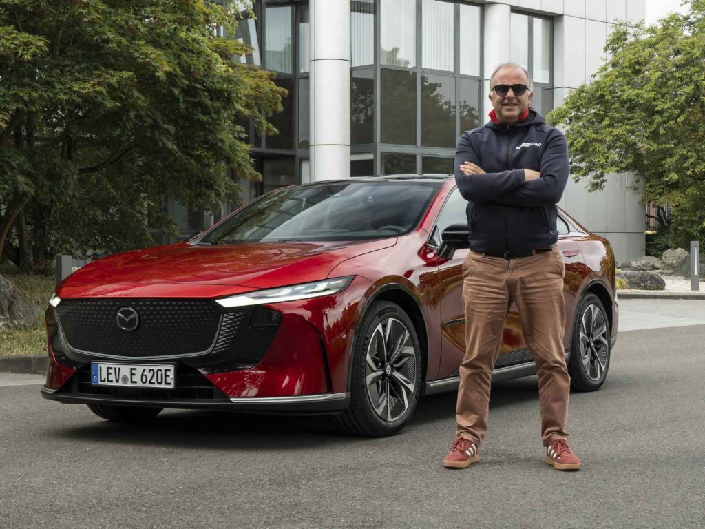 Impressioni di guida e considerazioni finali dopo aver guidato la MAZDA6e (in foto giovanni mancini)
